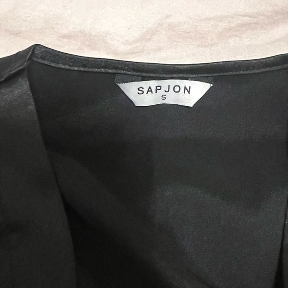 Elegant Black Satin Robe Women’s Small - Picture 3 of 6